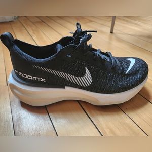 Men’s Nike Invincible 3 running shoes